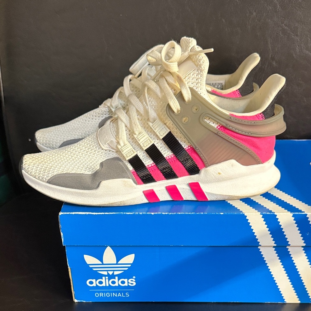 Adidas Originals White and Pink Sneakers
